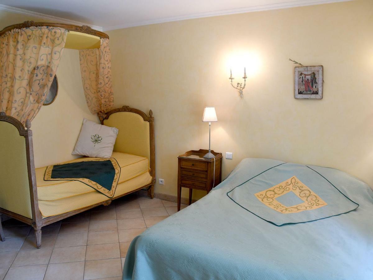 Les Chambres D'Adeline - B&B Murs  Zewnętrze zdjęcie